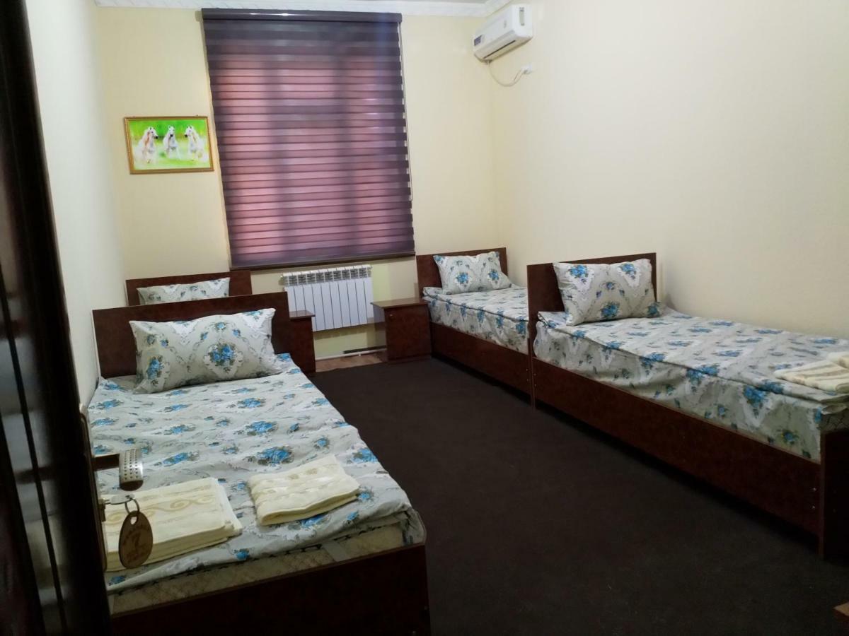 Hostel Mukarram ブハラ エクステリア 写真