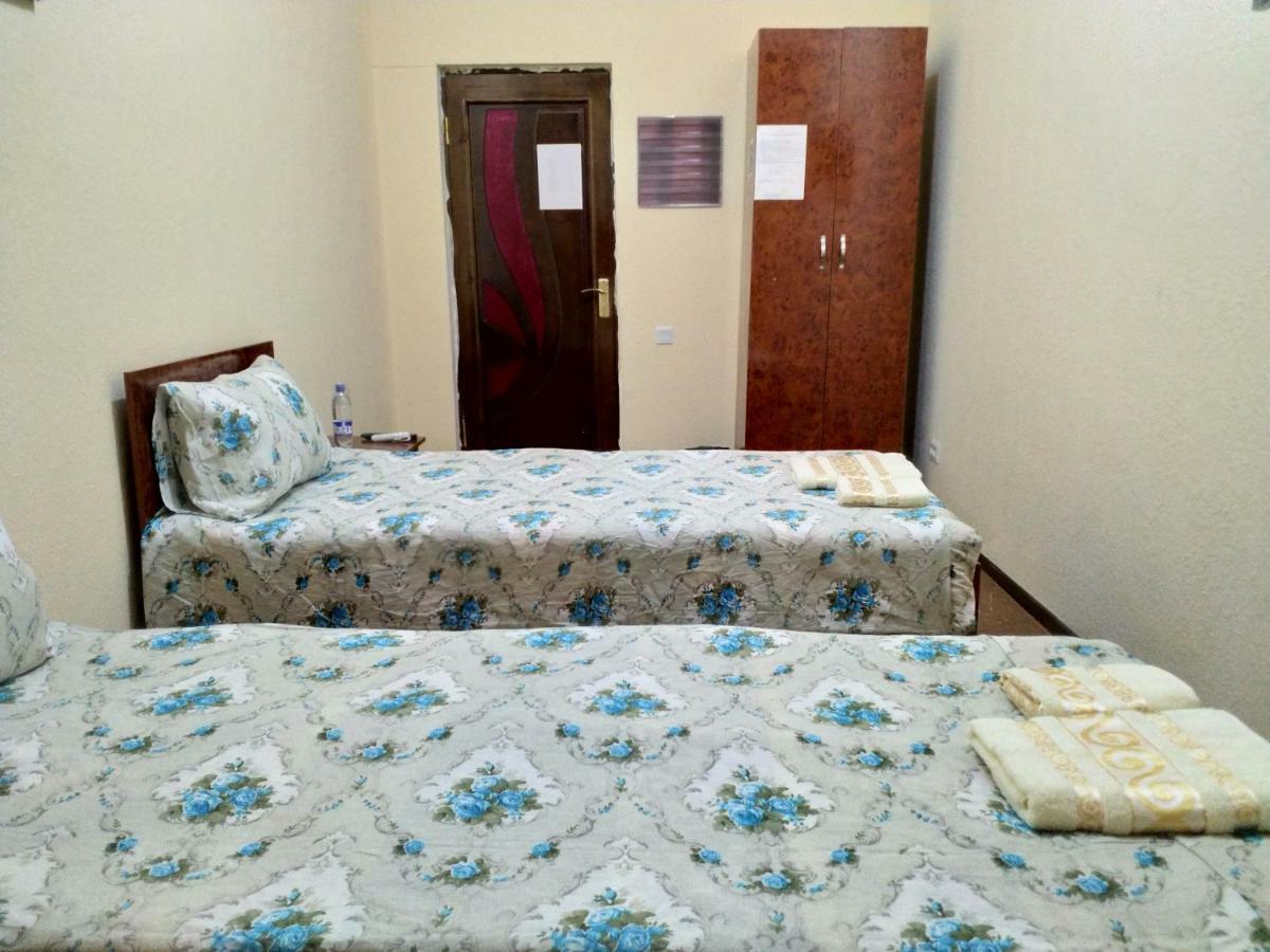 Hostel Mukarram ブハラ エクステリア 写真